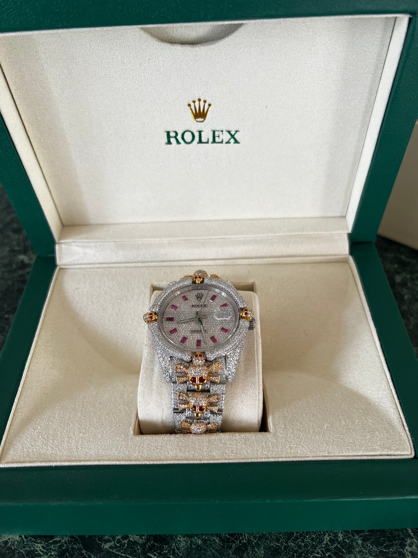 Ys Custom VVS1 Moissanite Date-Style Watch (Yellow Gold Accents)